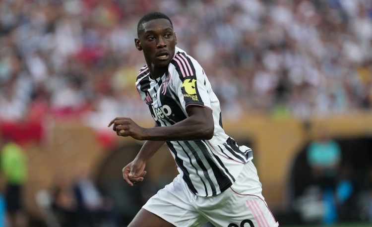 跟队记者：尤文重点关注穆阿尼，引进恩内斯里的交易已经告吹